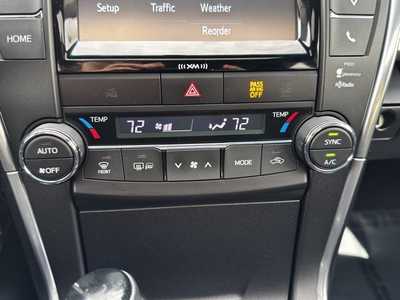 2016 Toyota Camry, $18590. Photo 10