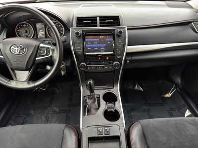 2016 Toyota Camry, $18590. Photo 2