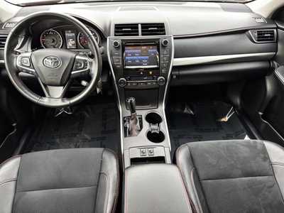 2016 Toyota Camry, $18590. Photo 9
