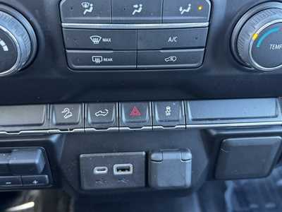 2021 Chevrolet 3500 Crew Cab, $39895. Photo 10