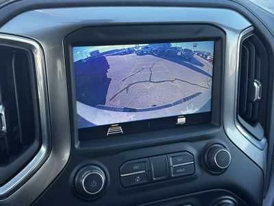 2021 Chevrolet 3500 Crew Cab, $39895. Photo 4