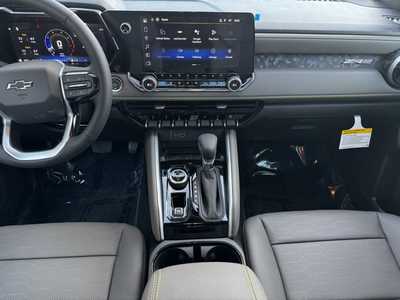 2026 Chevrolet Colorado Crew Cab, $51170.0. Photo 2