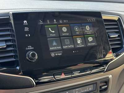 2019 Honda Pilot, $20999. Photo 3