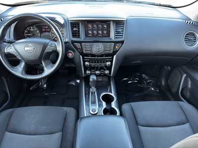 2020 Nissan Pathfinder, $13795. Photo 10