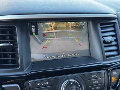 2020 Nissan Pathfinder, $13795. Photo 4