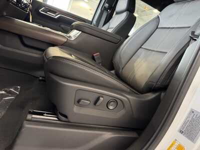 2026 Chevrolet 3500 Crew Cab, $83500.0. Photo 8