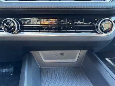 2026 Chevrolet Equinox, $32485.0. Photo 10