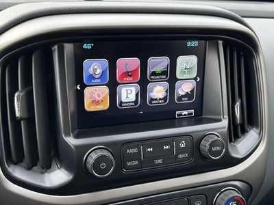 2016 Chevrolet Colorado Crew Cab, $22999. Photo 3