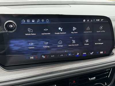 2026 Chevrolet Suburban, $72670.0. Photo 3