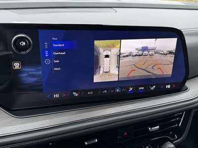 2026 Chevrolet Suburban, $72670.0. Photo 4