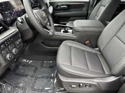 2026 Chevrolet Suburban, $72670.0. Photo 5