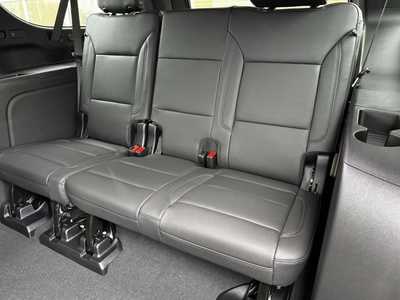 2026 Chevrolet Suburban, $72670.0. Photo 7
