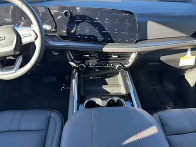 2026 Chevrolet Suburban, $79610.0. Photo 2