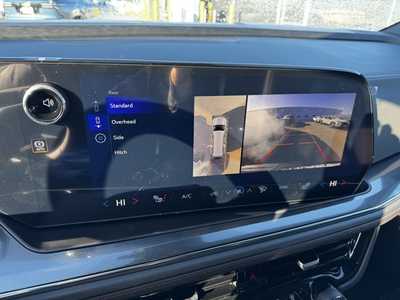 2026 Chevrolet Suburban, $79610.0. Photo 4