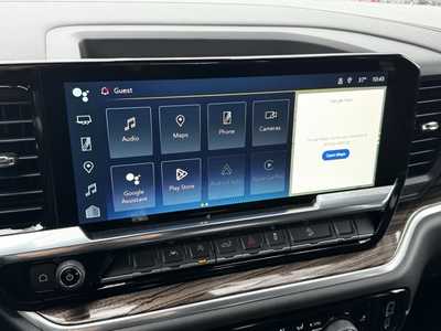 2026 Chevrolet 1500 Crew Cab, $54520.0. Photo 3