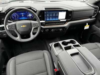 2026 Chevrolet 1500 Crew Cab, $54520.0. Photo 8