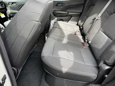 2026 Chevrolet Colorado Crew Cab, $41470.0. Photo 6