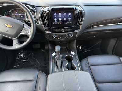 2023 Chevrolet Traverse, $30999. Photo 2