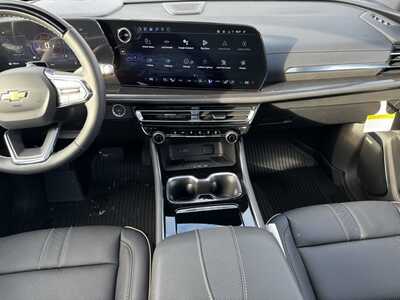 2026 Chevrolet Traverse, $57920.0. Photo 2