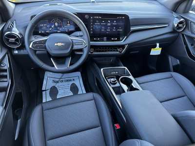 2026 Chevrolet Equinox, $33810.0. Photo 8