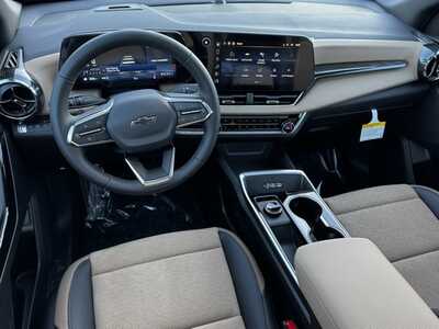 2026 Chevrolet Equinox, $39835.0. Photo 10