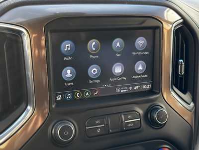 2021 Chevrolet 1500 Crew Cab, $41495. Photo 3