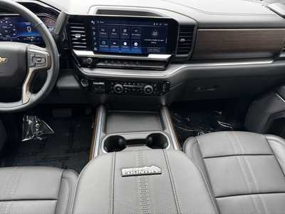 2024 Chevrolet 3500 Crew Cab, $73999. Photo 2