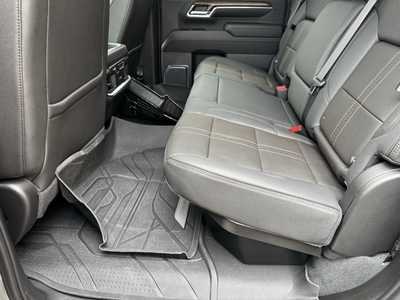 2024 Chevrolet 3500 Crew Cab, $73999. Photo 7