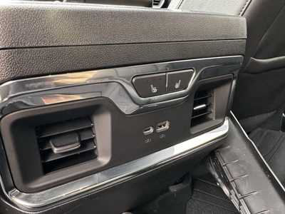 2024 Chevrolet 3500 Crew Cab, $73999. Photo 8