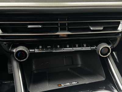 2024 Chevrolet Traverse, $38599. Photo 11