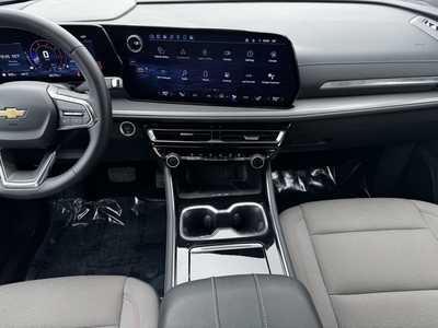 2024 Chevrolet Traverse, $38599. Photo 2