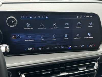 2024 Chevrolet Traverse, $38599. Photo 3