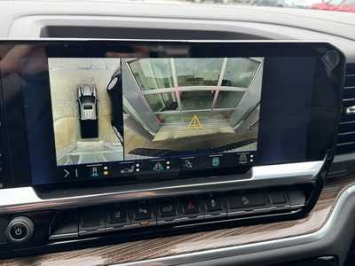 2025 Chevrolet 3500 Crew Cab, $62345.0. Photo 4