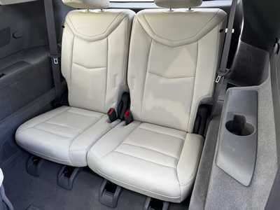 2021 Cadillac XT6, $22990. Photo 8