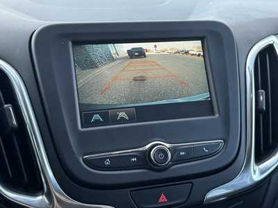 2018 Chevrolet Equinox, $13698. Photo 4