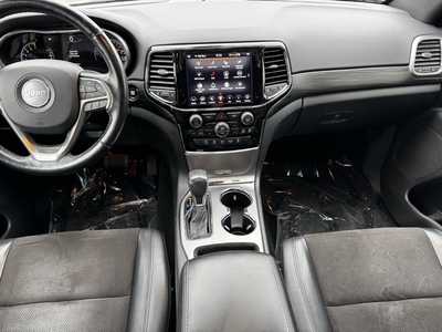 2020 Jeep Grand Cherokee, $23299. Photo 2