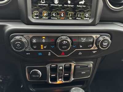 2023 Jeep Wrangler, $27999. Photo 10