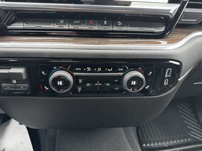 2026 Chevrolet 3500 Crew Cab, $59330.0. Photo 11