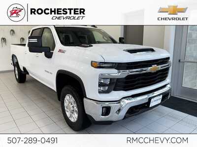 2026 Chevrolet 3500 Crew Cab, $59330.0. Photo 1