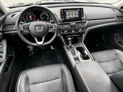 2018 Honda Accord, $16799. Photo 8