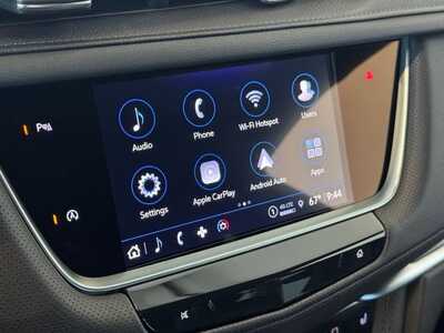 2026 Cadillac XT5, $47540.0. Photo 2