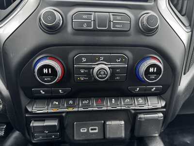 2021 Chevrolet 1500 Crew Cab, $29999. Photo 10