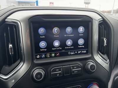 2021 Chevrolet 1500 Crew Cab, $29999. Photo 3