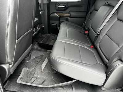 2021 Chevrolet 1500 Crew Cab, $29999. Photo 6