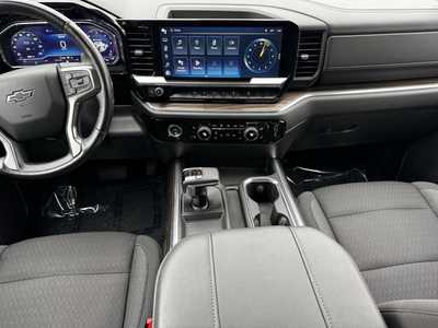 2023 Chevrolet 1500 Crew Cab, $48995. Photo 2