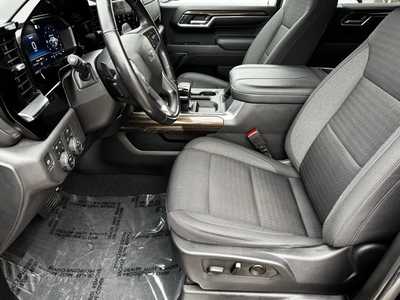 2023 Chevrolet 1500 Crew Cab, $48995. Photo 5