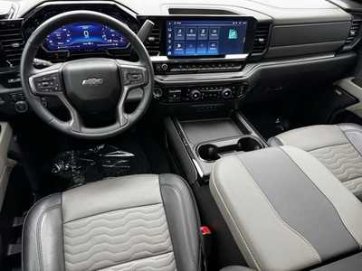 2024 Chevrolet 2500 Crew Cab, $73999. Photo 9