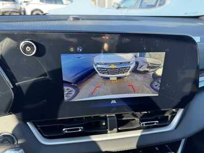 2026 Chevrolet Equinox, $31495. Photo 4