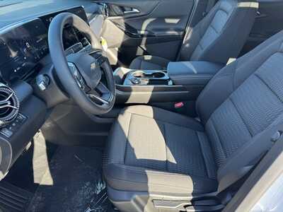 2026 Chevrolet Equinox, $31495. Photo 5