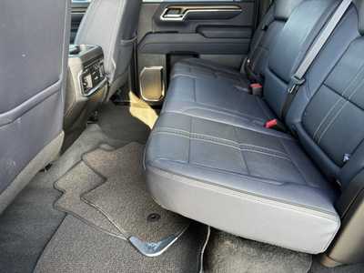 2024 Chevrolet 3500 Crew Cab, $65499. Photo 7